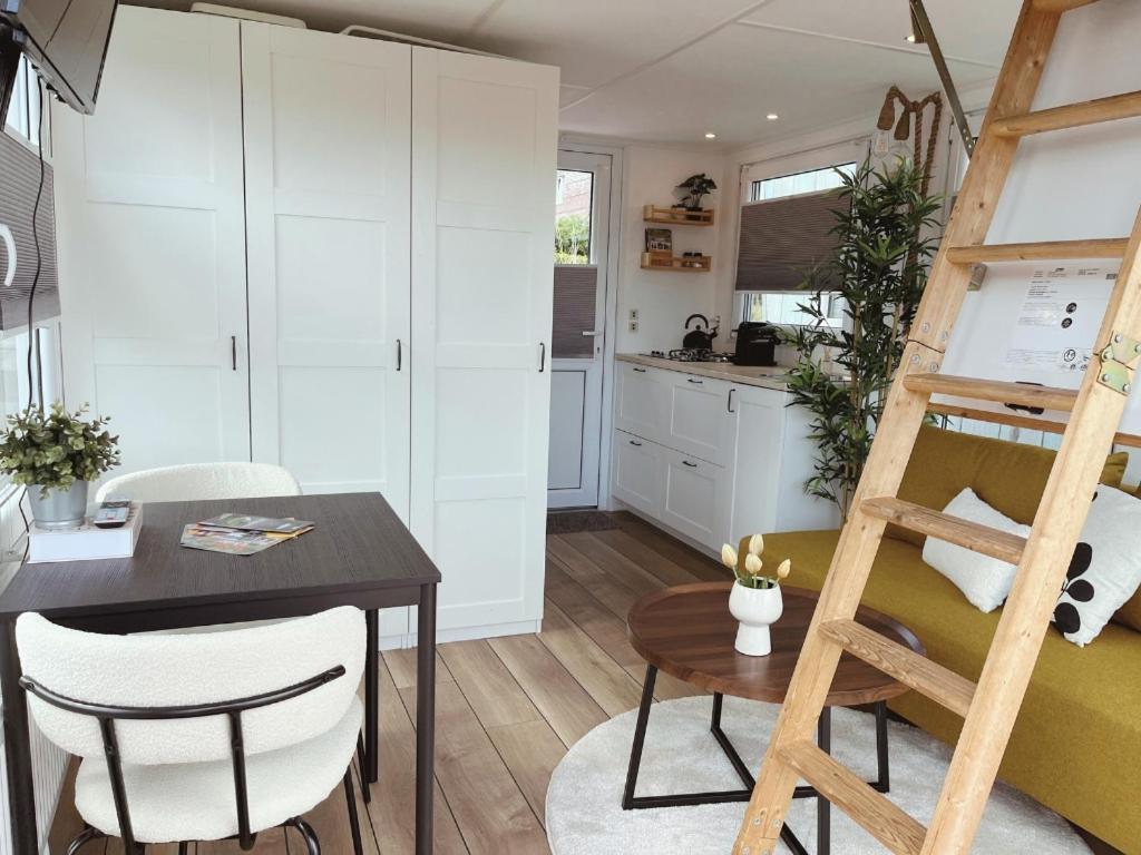 Tiny Lake Houses Near The Beach And Centre By Weltevreden Experience Zeewolde Exterior photo