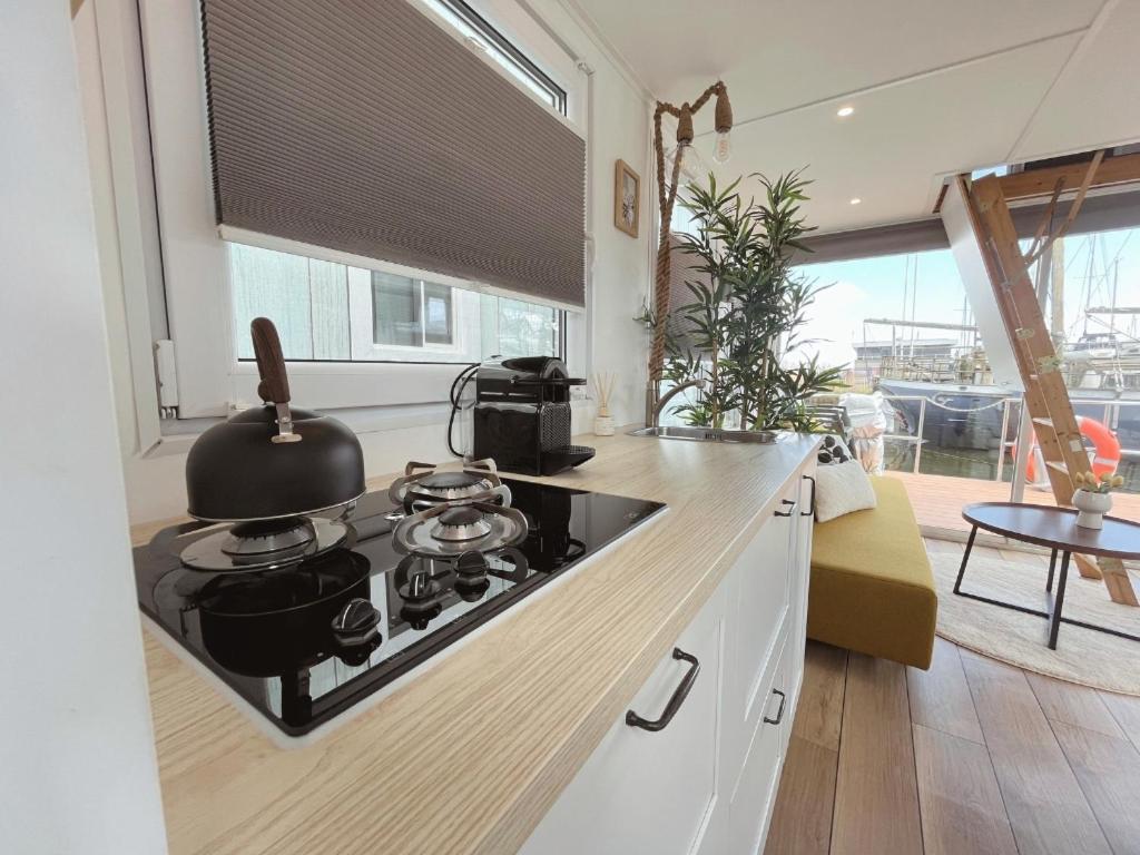 Tiny Lake Houses Near The Beach And Centre By Weltevreden Experience Zeewolde Exterior photo