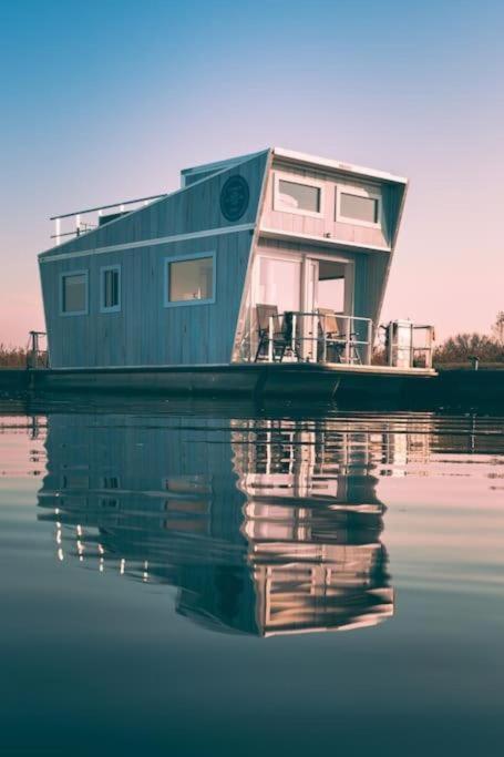 Tiny Lake Houses Near The Beach And Centre By Weltevreden Experience Zeewolde Exterior photo